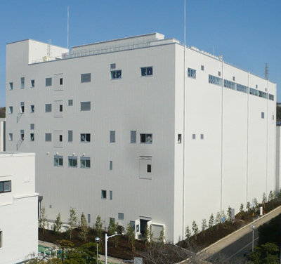 Upgraded satellite production facility at Mitsubishi Electric's Kamakura Works