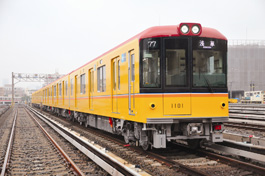 Tokyo Metro Ginza Line's new Type 1000 railcars