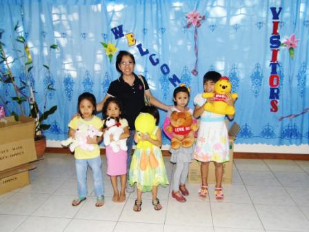 photo: Children in an orphanage in Philippines 1