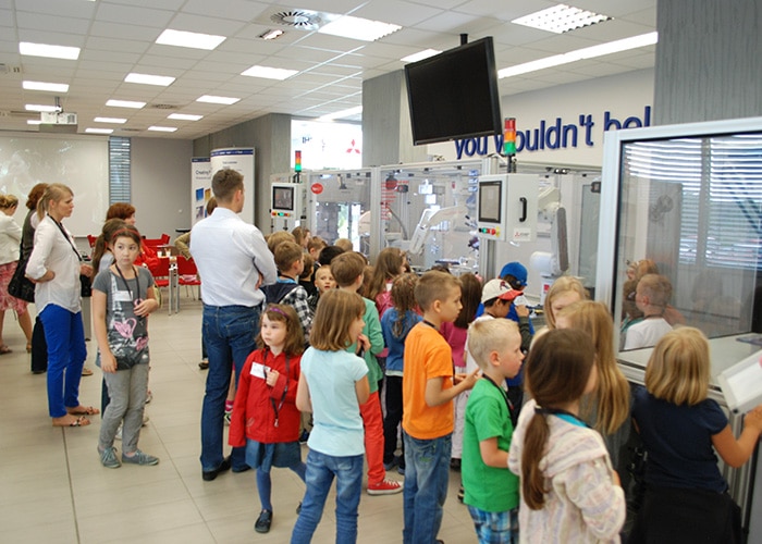 photo: Young Engineers Visit Factory Automation Showroom