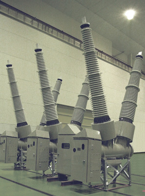 300kV gas circuit breaker