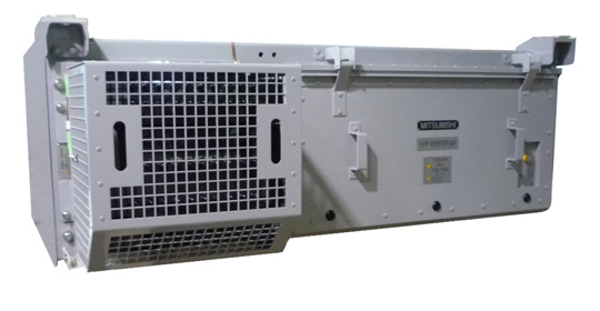 Railcar traction inverter with all-SiC power modules