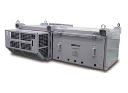 Railcar traction inverter with all-SiC power modules