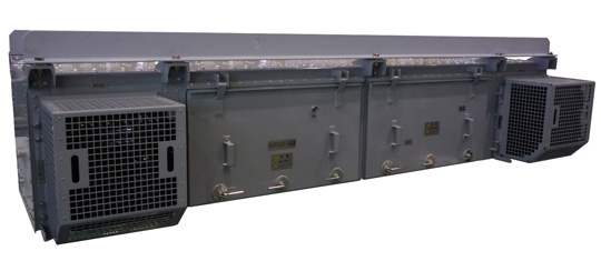 Railcar traction inverter with all-SiC power modules