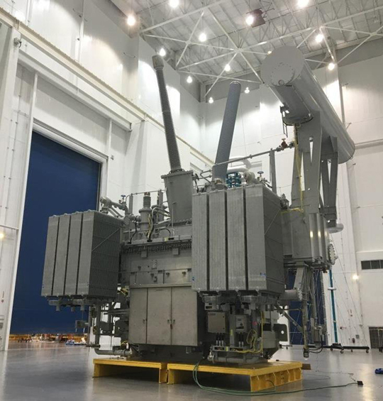 High-capacity 765kV transformer